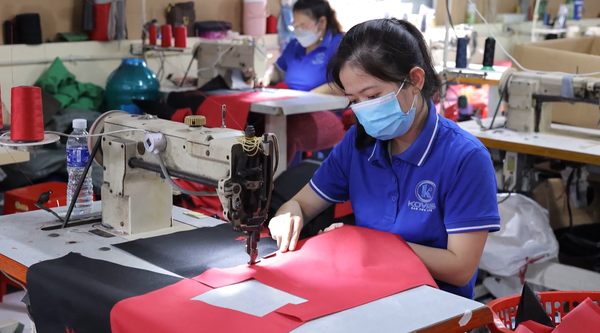 Xưởng nhận may balo mầm non theo yêu cầu giá xưởng