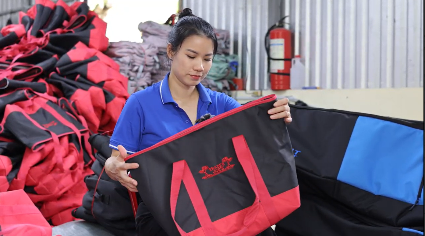 Tết Thiếu Nhi 1/6, tặng gì vừa thiết thực cho bé? bền đẹp