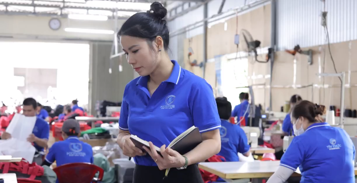 Xưởng may balo quà tặng in logo theo yêu cầu tại TP.HCM