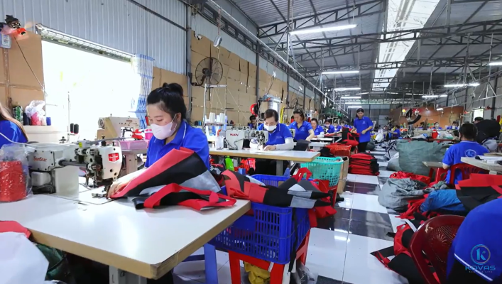 Balo quà tặng trường học 2025 được chọn nhiều dịp khai giảng