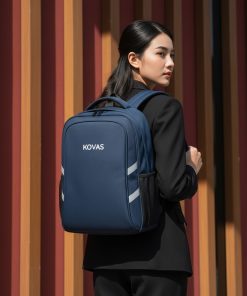 qua-tang-showroom-laptop