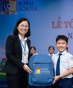 xuong-san-xuat-balo-gia-re