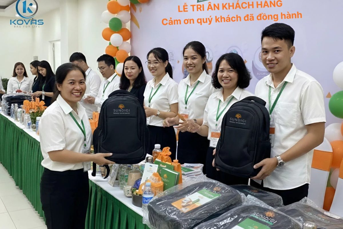 Balo Quà Tặng In Logo Doanh Nghiệp Nhận Diện Thương Hiệu