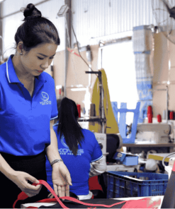 balo-trung-tam-ngoai-ngu-in-logo-chuan