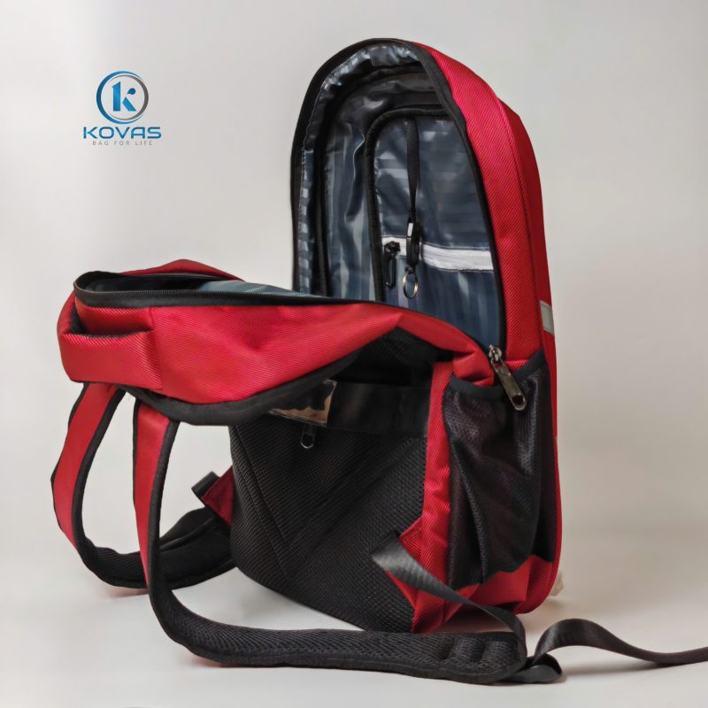 Quà tặng balo khách hàng