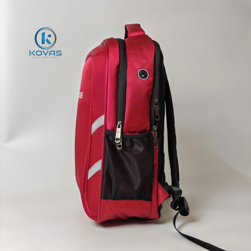 Quà tặng balo khách hàng