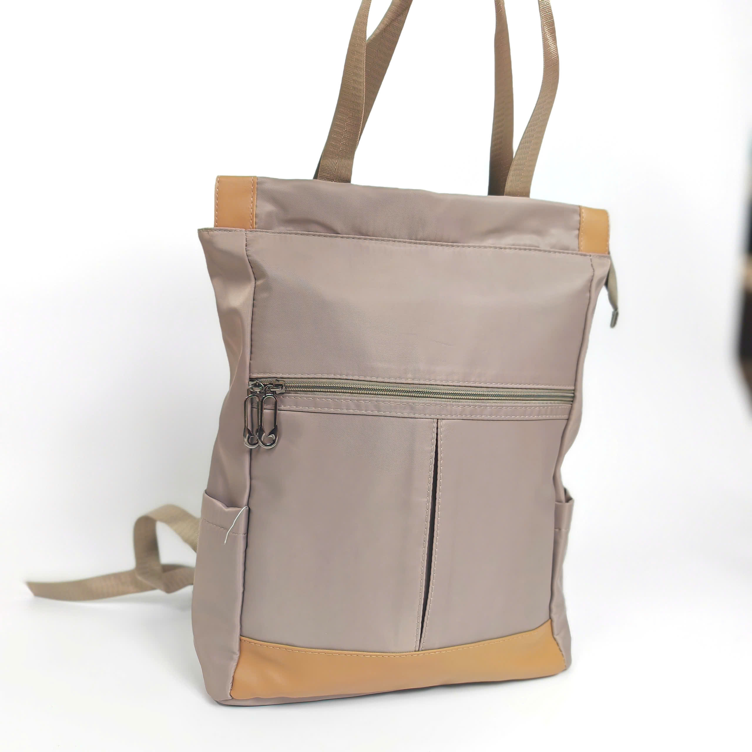 may-balo-qua-tang-gia-re