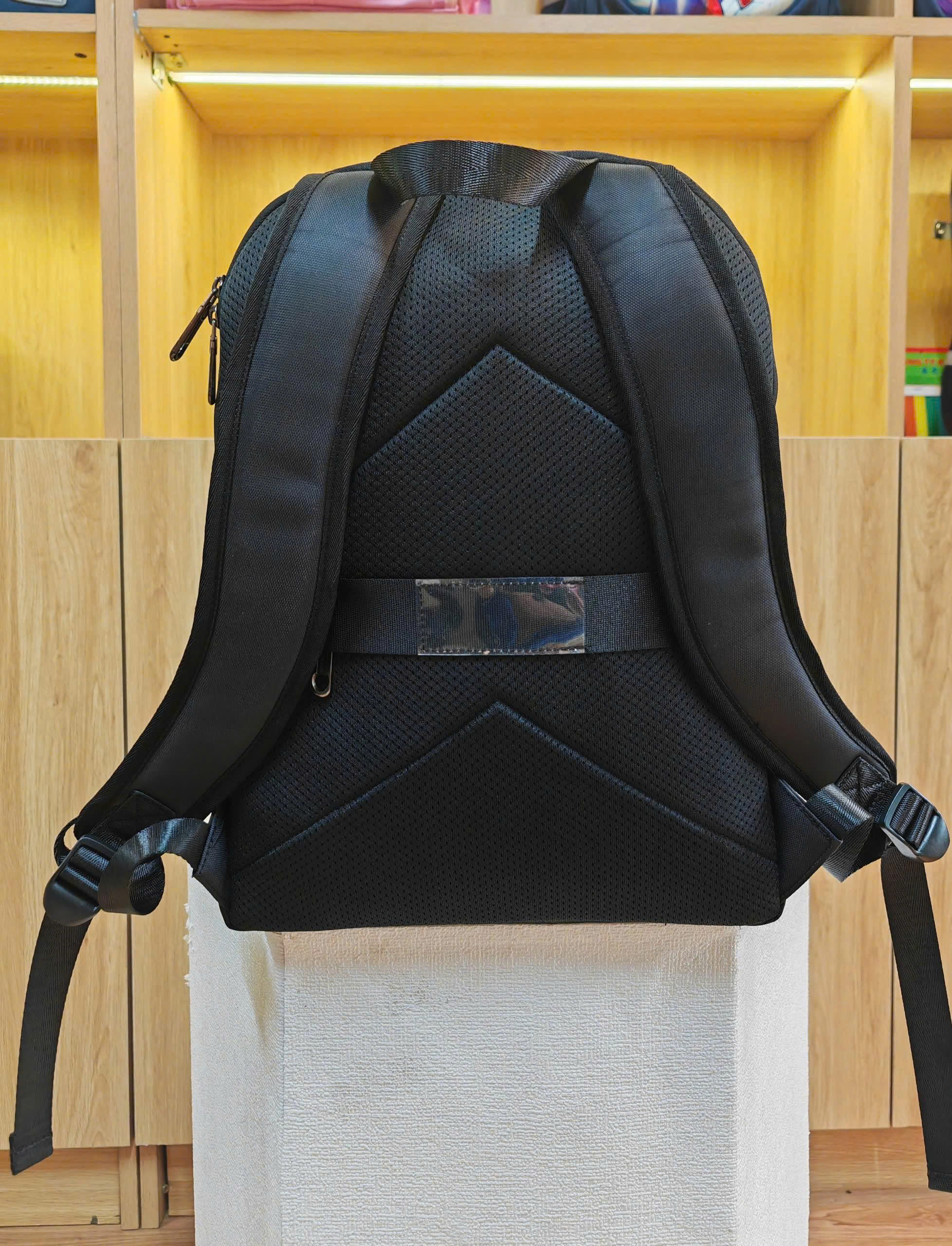 Đặt balo trung tâm tiếng Anh online