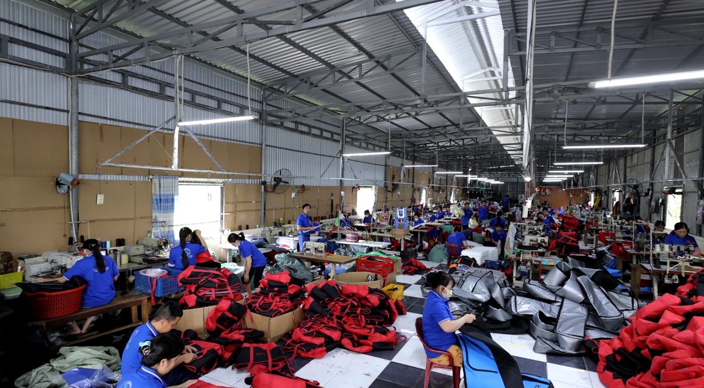 xuong-may-balo-hoc-sinh