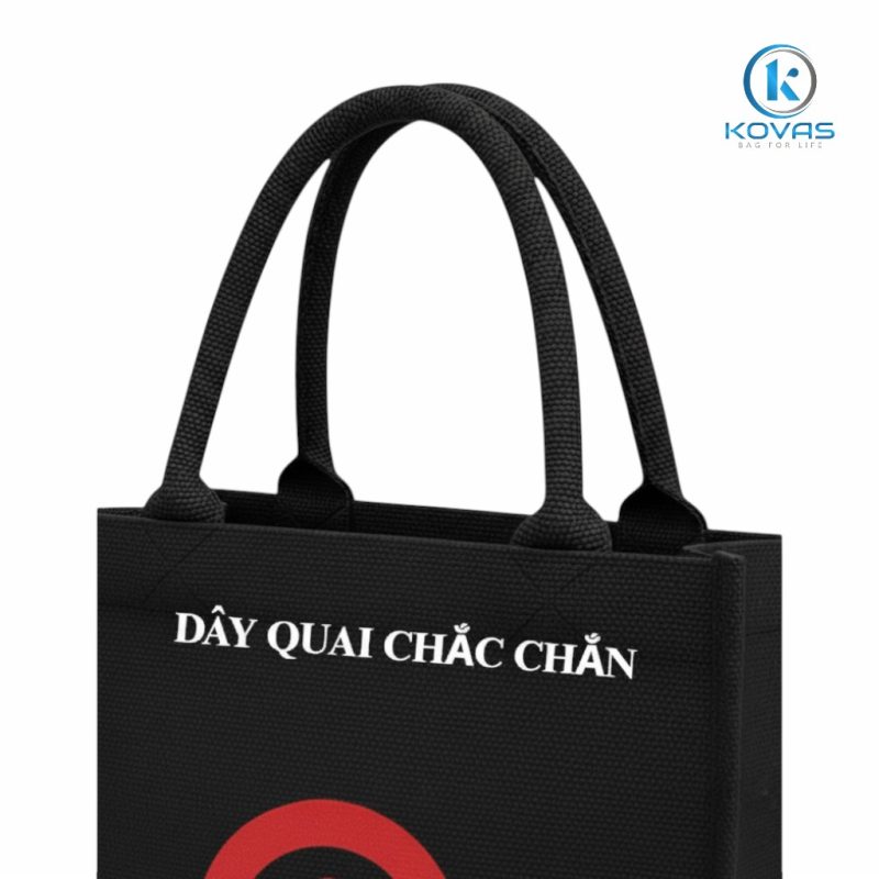 tui-vai-day-cong-ty-bat-dong-san