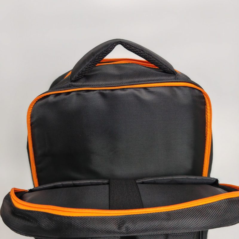 Chon-balo-laptop-chong-nuoc