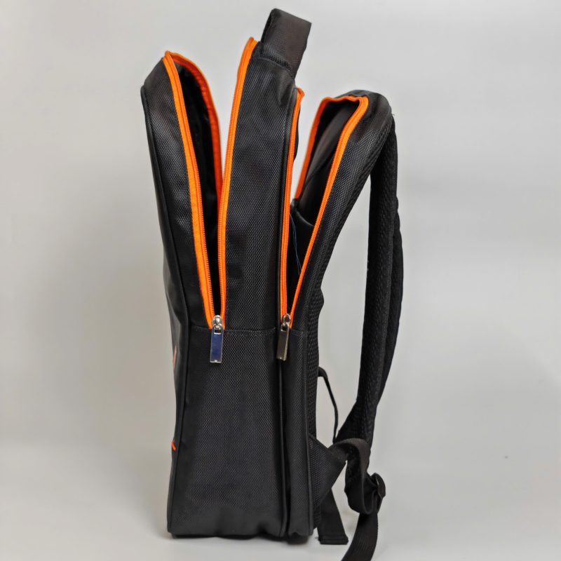 Chon-balo-laptop-chong-nuoc