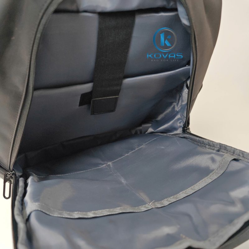 balo-laptop-in-logo-doanh-nghiep