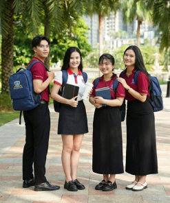 ung-dung-balo-dai-hoc-lam-qua-tang