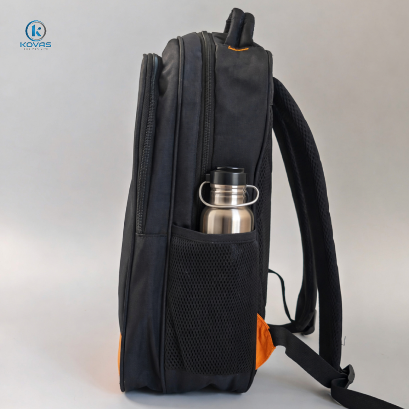 dat-balo-dai-hoc-HUFLIT