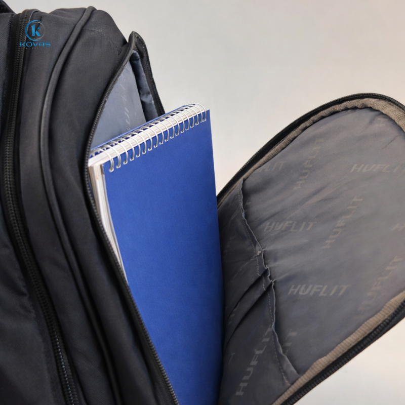 balo-tan-sinh-vien-dai-hoc-HUFLIT