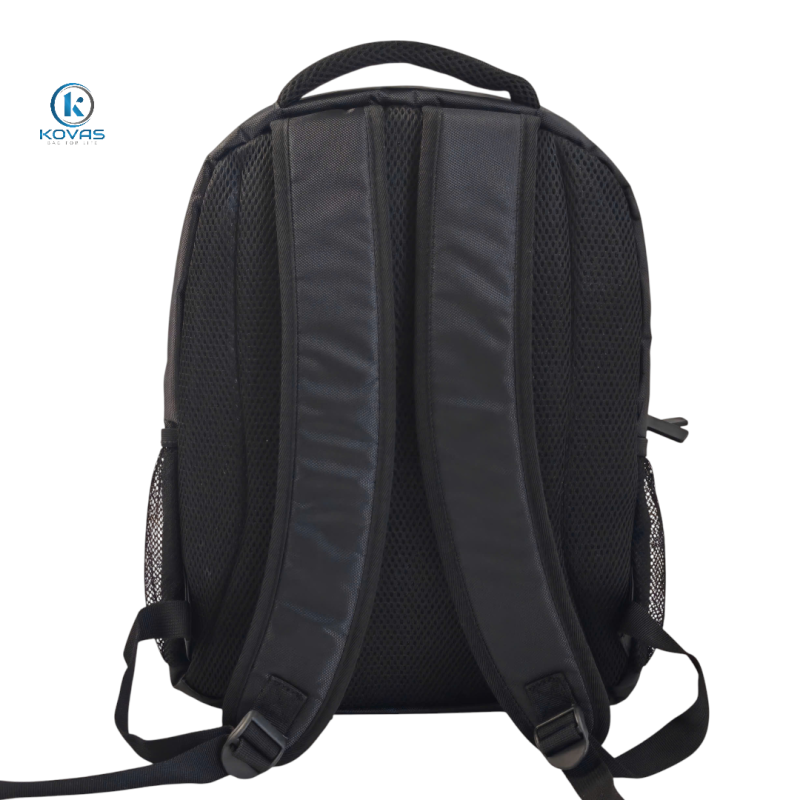 balo-tan-sinh-vien-dai-hoc-uef