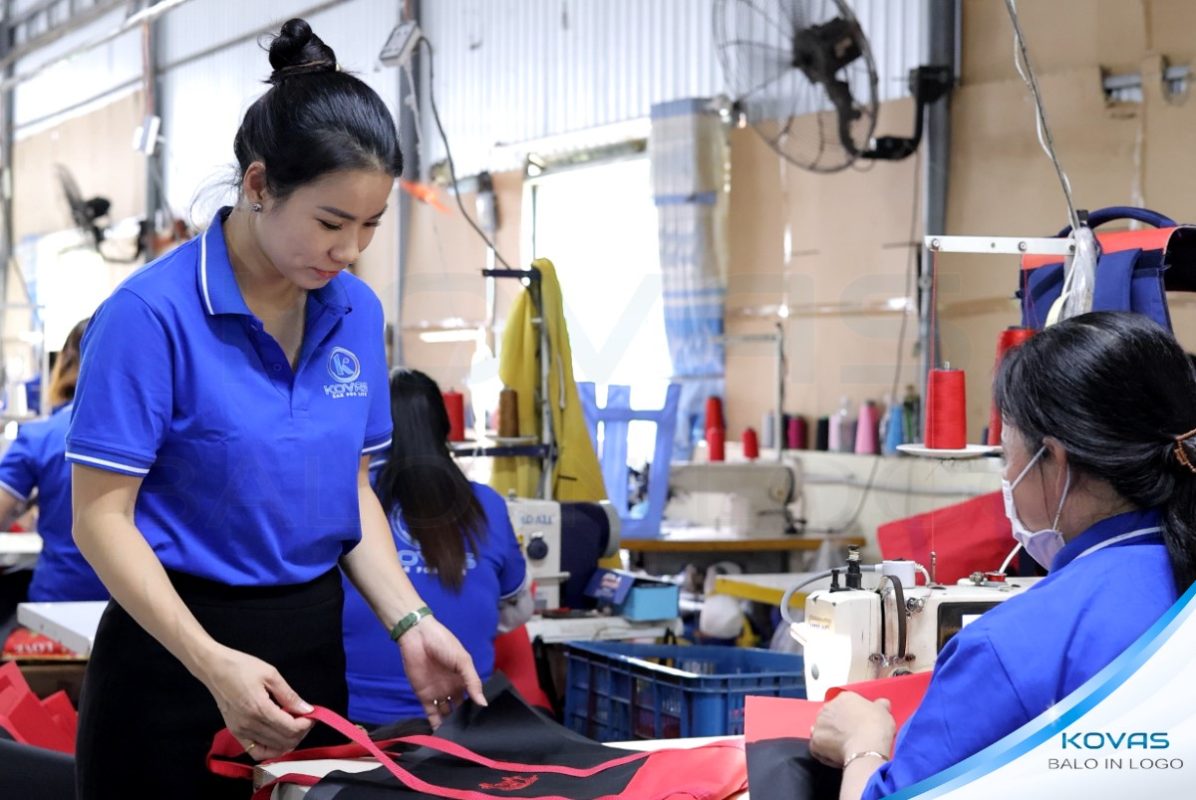 chi-phi-san-xuat-balo-laptop-doanh-nghiep-10