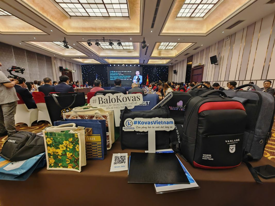 cong-ty-dat-balo-laptop-lam-qua-tang-event-can-chuan-bi-gì-6